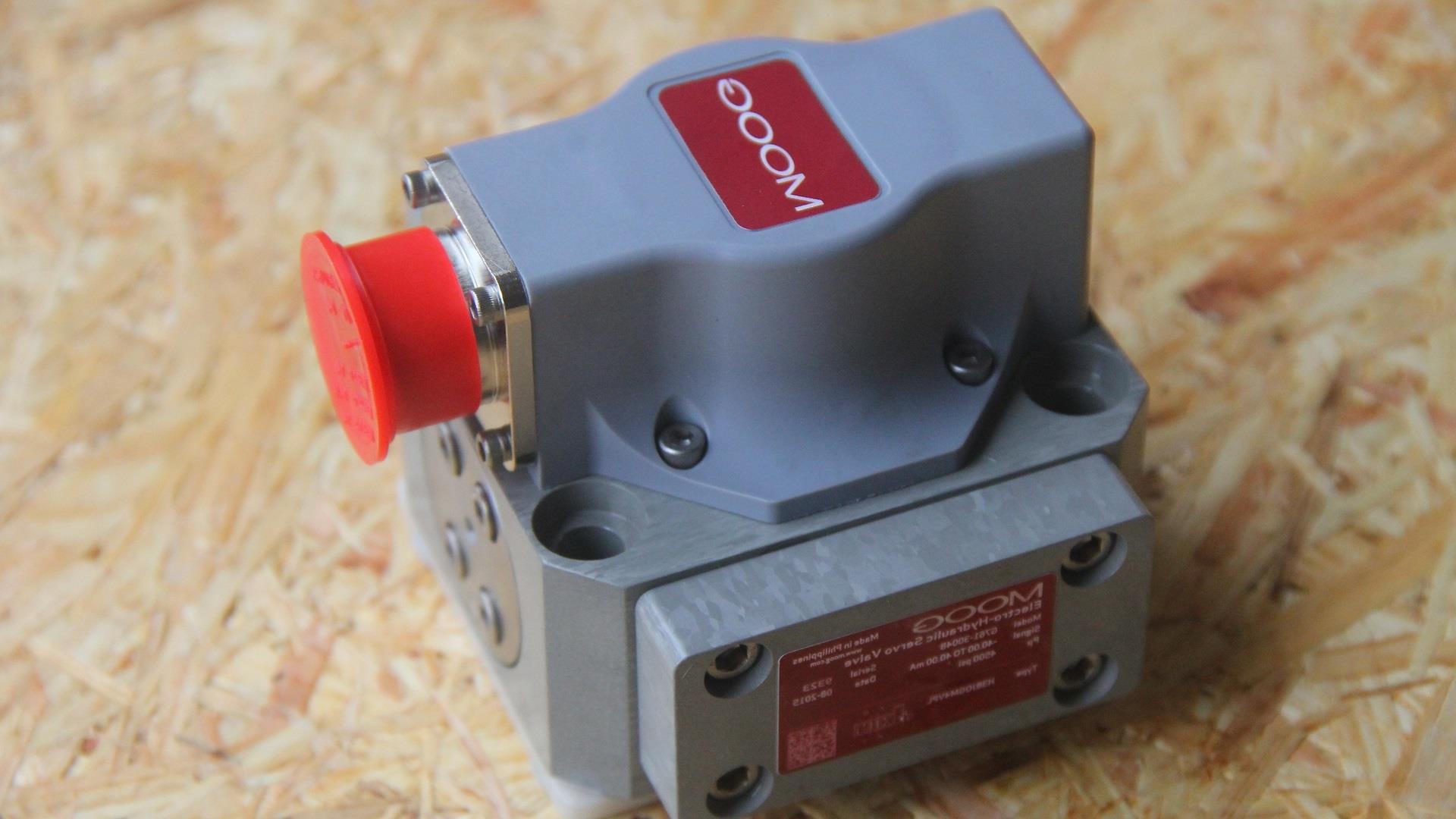 美國MOOG伺服閥G761-3033B